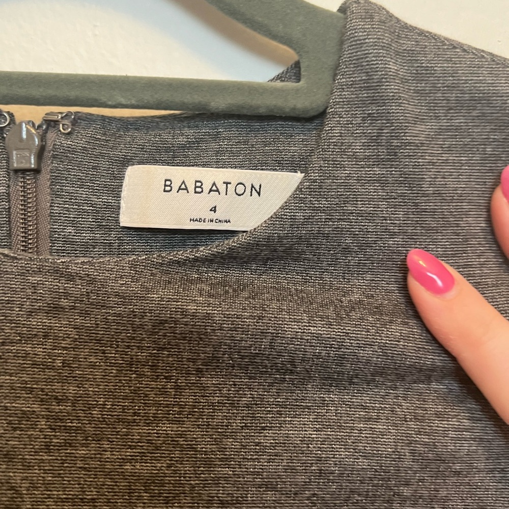 Babaton Aritzia Size 4 Wrap dress - Picture 4 of 4